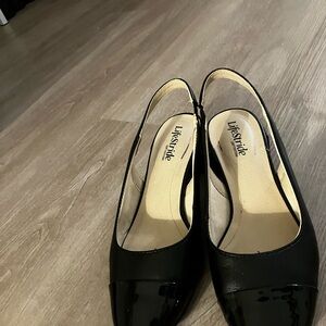Life Stride Black Heels with Elegant Slingback Design